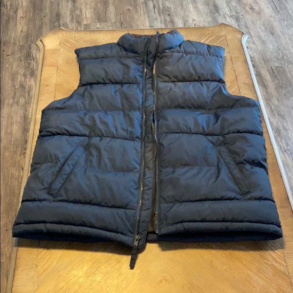 Old navy vest
